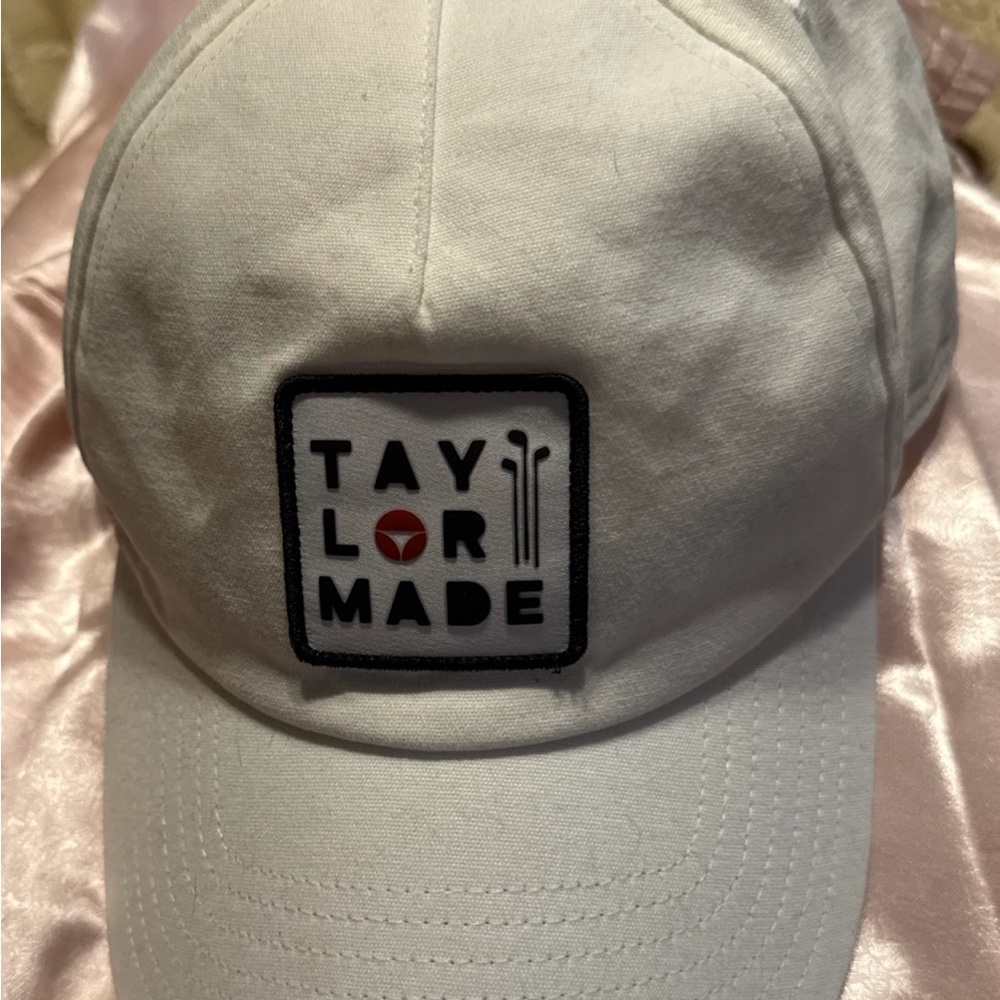 TaylorMade White Cap Golf one size fits all